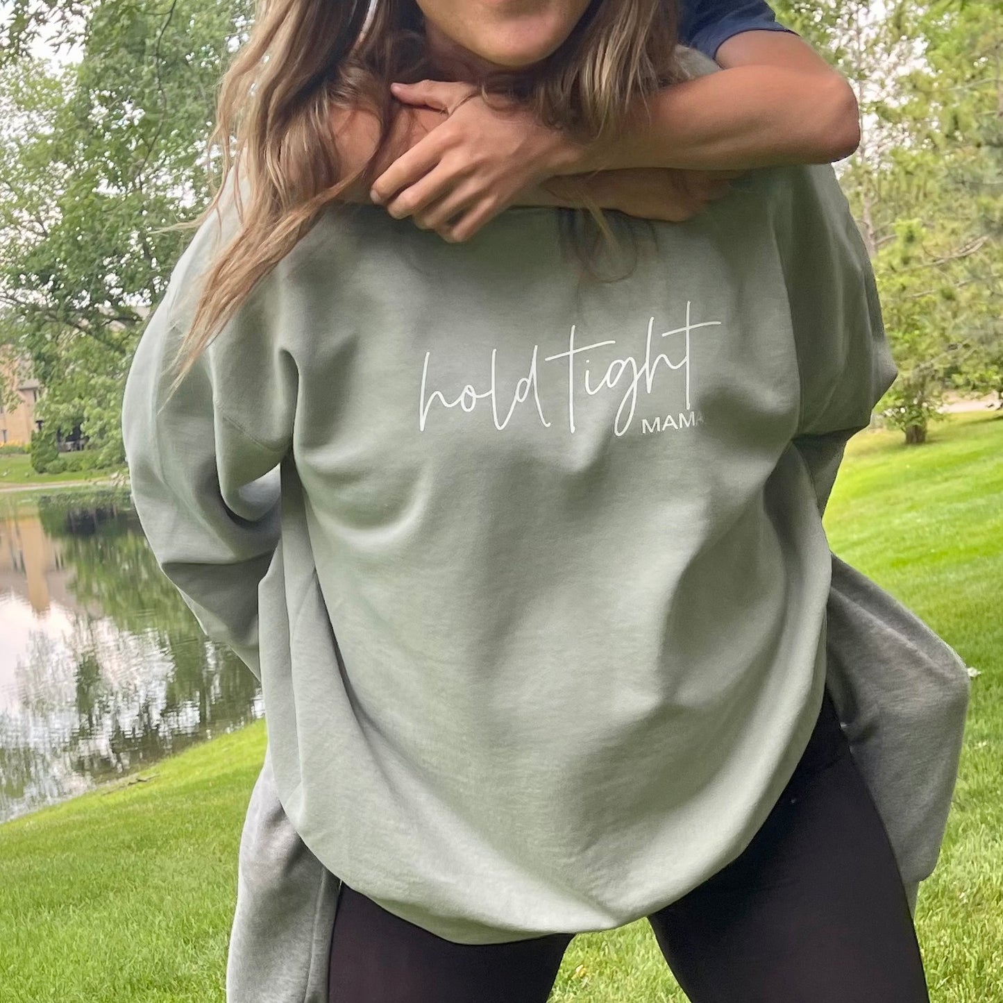 hold tight MAMA Crewneck